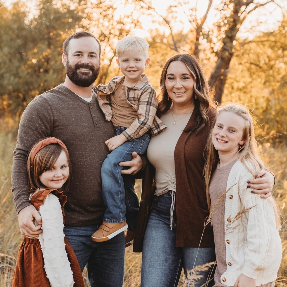 Meet your Posher, Lacy